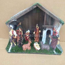 义乌商贸城马槽组圣诞礼品热销 铭辉工艺品厂引领节日采购风潮